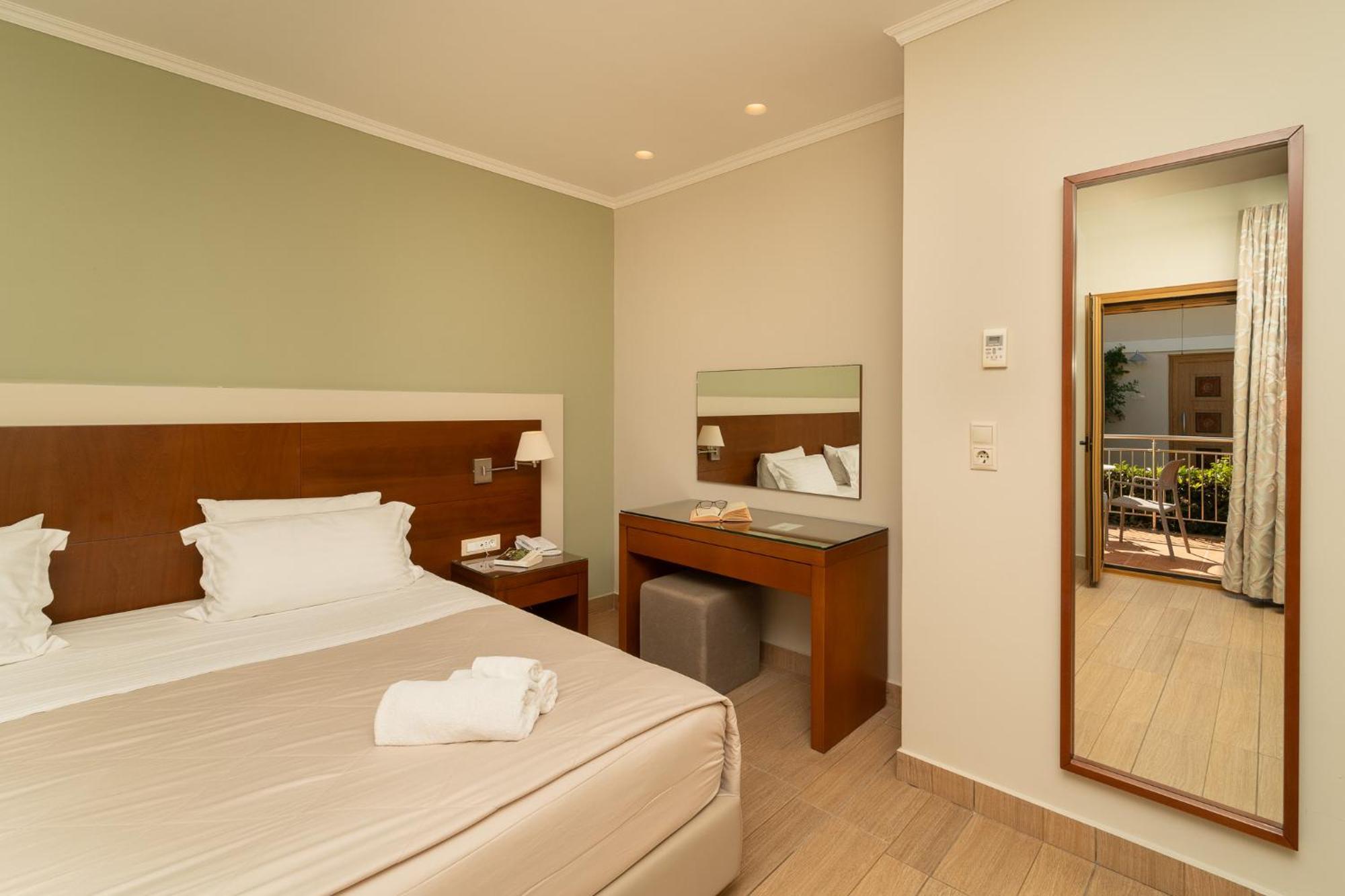 Niriides Luxury Villas Methoni (Messenia) Exterior foto